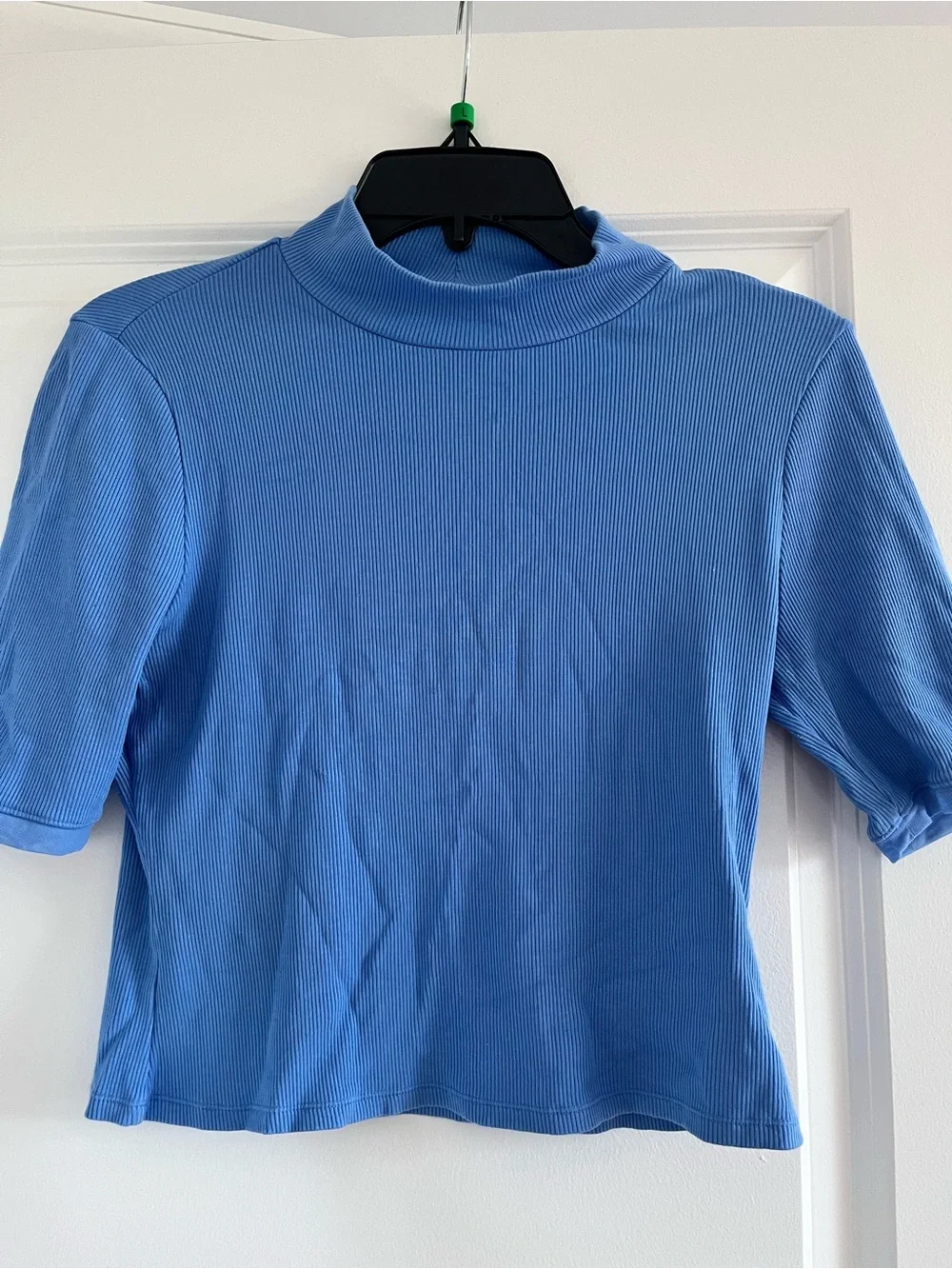 ALO Yoga Ribbed Mock Neck Short Sleeve Top